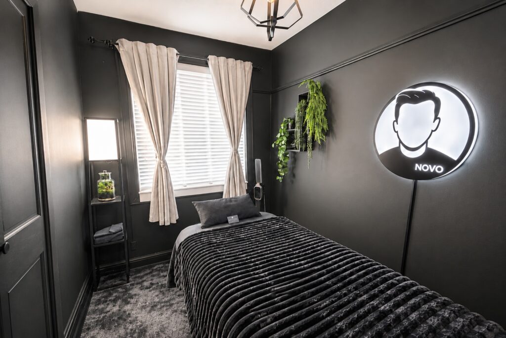 Private NOVO Therapy massage treatment room in Glasgow Southside